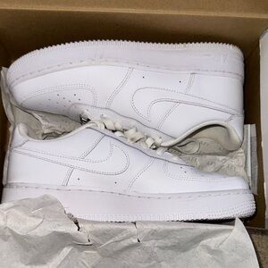 Nike Air Force 1 LE White Sneakers
